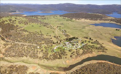 Braemar Bay - Lake Eucumbene - NSW SQ (PBH4 00 10405)